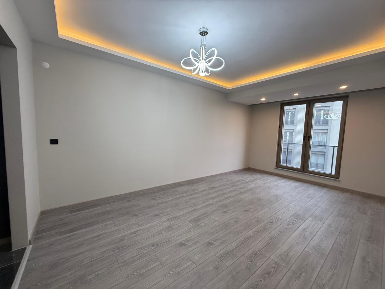 BİLKENTİN KARŞISINDA 4+1 DAİRE